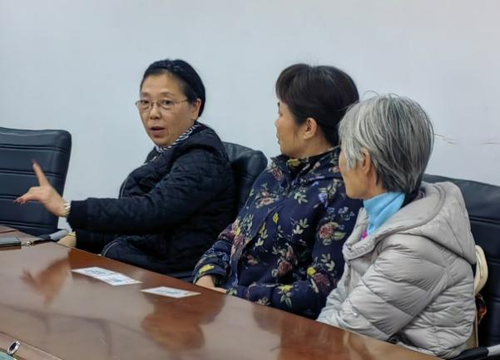 图16 社区居民积极发言.png